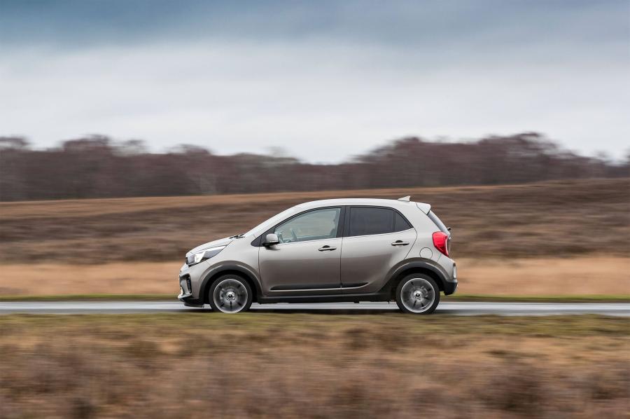  Kia Picanto X-Line S (JA) 2018 года  (UK) (фото 22 из 25)